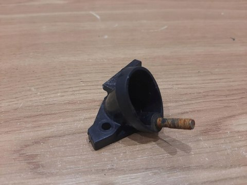 RYOBI RCS3835T KRÓCIEC ŁĄCZNIK GAŹNIKA PODSTAWA RYOBI RCS3835T KRÓCIEC ŁĄCZNIK GAŹNIKA PODSTAWA