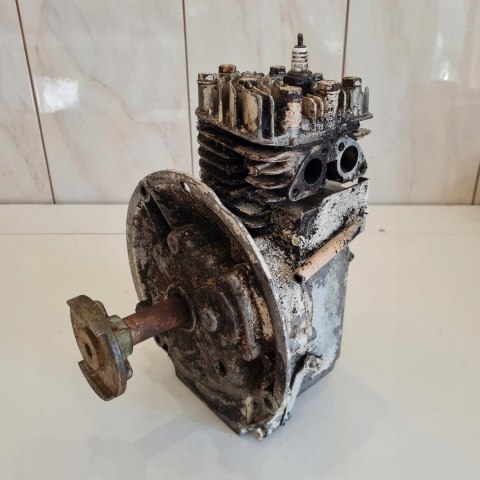 TECUMSEH LAV 30 SILNIK CYLINDER TŁOK WAŁ GŁOWICA SPRAWNY TECUMSEH LAV 30 SILNIK CYLINDER TŁOK WAŁ GŁOWICA SPRAWNY
