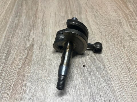 FUJI ROBIN HT01 WAŁ KORBOWY KORBOWÓD FUJI ROBIN HT01 WAŁ KORBOWY KORBOWÓD