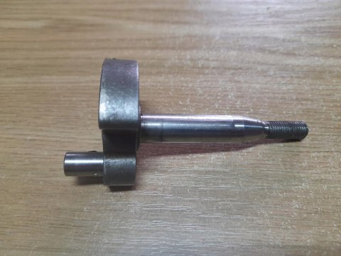 RYOBI PLT 3043A WAŁ KORBOWY RYOBI PLT 3043A WAŁ KORBOWY
