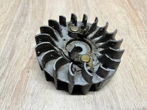 RYOBI RBC430SBS MAGNETO KOŁO MAGNESOWE RYOBI RBC430SBS MAGNETO KOŁO MAGNESOWE