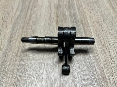 FUJI ROBIN HT01 WAŁ KORBOWY KORBOWÓD FUJI ROBIN HT01 WAŁ KORBOWY KORBOWÓD