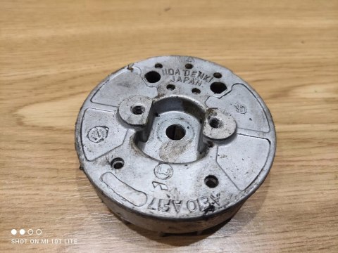 KUBOTA X760 NOŻYCE MAGNETO KOŁO MAGNESOWE KUBOTA X760 NOŻYCE MAGNETO KOŁO MAGNESOWE