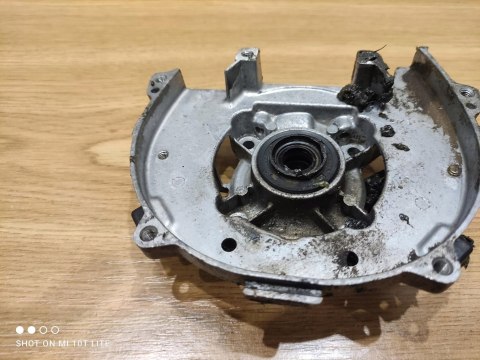 KUBOTA X760 NOŻYCE OBUDOWA SILNIKA KARTER POKRYWA KUBOTA X760 NOŻYCE OBUDOWA SILNIKA KARTER POKRYWA