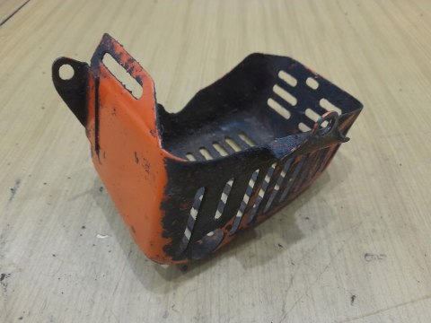 KUBOTA D420 OSŁONA OBUDOWA POKRYWA KORPUS KUBOTA D420 OSŁONA OBUDOWA POKRYWA KORPUS