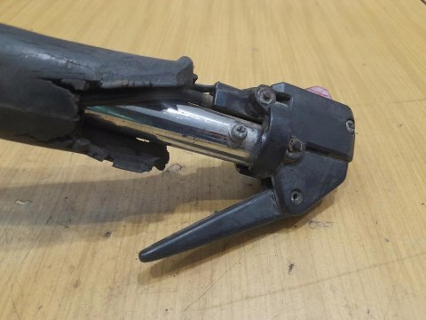 KUBOTA D420 RĄCZKA GAZU RĘKOJEŚĆ UCHWYT KUBOTA D420 RĄCZKA GAZU RĘKOJEŚĆ UCHWYT