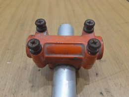 KUBOTA D420 UCHWYT MOCOWANIE OBEJMA