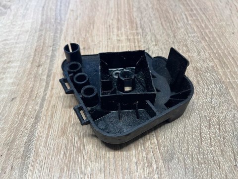 RYOBI PBC 3046YE PODSTAWA OSŁONA OBUDOWA RYOBI PBC 3046YE PODSTAWA OSŁONA OBUDOWA