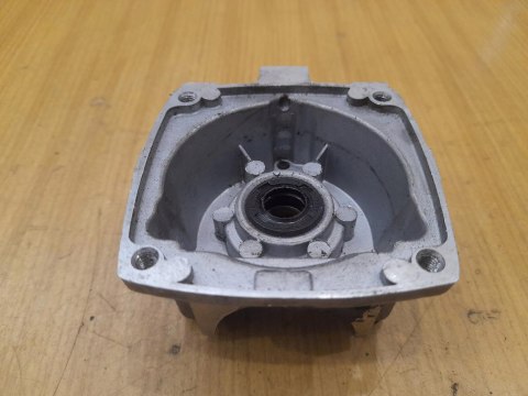 RYOBI PBC254YES KARTER OBUDOWA SILNIKA KORPUS RYOBI PBC254YES KARTER OBUDOWA SILNIKA KORPUS