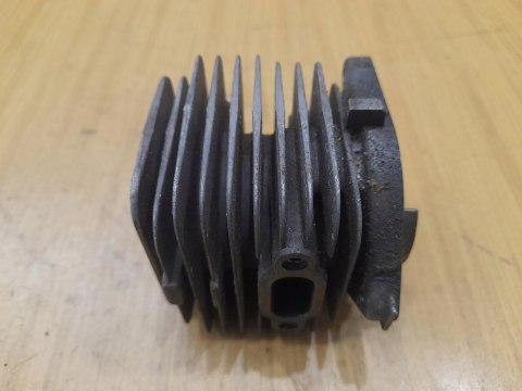RYOBI PLT 3043A CYLINDER TŁOK ORYGINAŁ KOMPLET RYOBI PLT 3043A CYLINDER TŁOK ORYGINAŁ KOMPLET