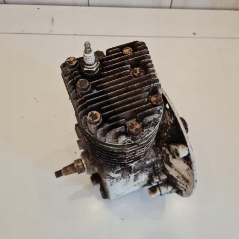 TECUMSEH ASPERA HT 35 SILNIK CYLINDER TŁOK WAŁ SPRAWNY TECUMSEH ASPERA HT 35 SILNIK CYLINDER TŁOK WAŁ SPRAWNY