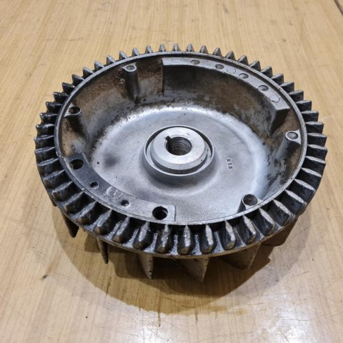 TECUMSEH ASPERA LAV 35 MAGNETO KOŁO MAGNESOWE TECUMSEH ASPERA LAV 35 MAGNETO KOŁO MAGNESOWE