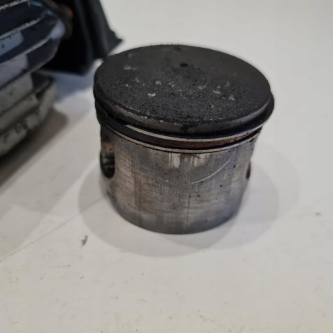 KRAFTECH KT5200 CYLINDER TŁOK ORYGINAŁ KOMPLET KRAFTECH KT5200 CYLINDER TŁOK ORYGINAŁ KOMPLET