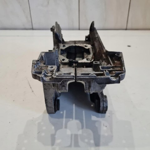 KRAFTECH KT5200 KARTER OBUDOWA SILNIKA KORPUS KRAFTECH KT5200 KARTER OBUDOWA SILNIKA KORPUS