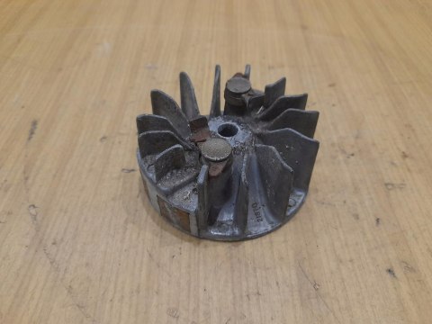 RYOBI 780R MAGNETO KOŁO MAGNESOWE RYOBI 780R MAGNETO KOŁO MAGNESOWE