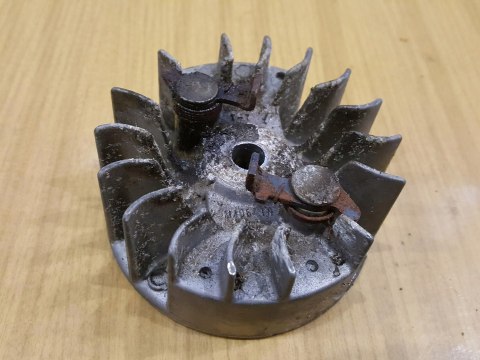 RYOBI 875R MAGNETO KOŁO MAGNESOWE RYOBI 875R MAGNETO KOŁO MAGNESOWE