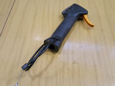 RYOBI 875R RĄCZKA GAZU MANETKA RĘKOJEŚĆ UCHWYT RYOBI 875R RĄCZKA GAZU MANETKA RĘKOJEŚĆ UCHWYT