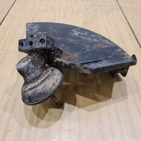 RYOBI EBC 1040 GŁOWICA TNĄCA OSŁONA OBUDOWA RYOBI EBC 1040 GŁOWICA TNĄCA OSŁONA OBUDOWA