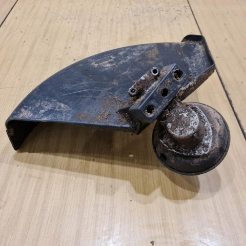 RYOBI EBC 1040 GŁOWICA TNĄCA OSŁONA OBUDOWA RYOBI EBC 1040 GŁOWICA TNĄCA OSŁONA OBUDOWA