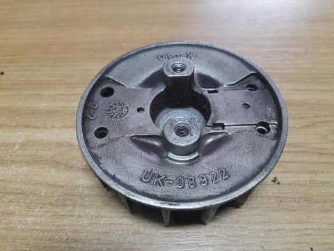 KOMATSU ZENOAH GZ25N MAGNETO KOŁO MAGNESOWE KOMATSU ZENOAH GZ25N MAGNETO KOŁO MAGNESOWE