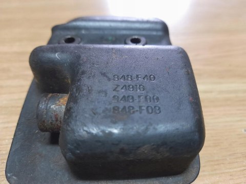 KOMATSU ZENOAH GZ25N TŁUMIK WYDECH KOMATSU ZENOAH GZ25N TŁUMIK WYDECH