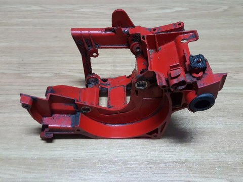 KOMATSU ZENOAH GZ400 OSŁONA OBUDOWA KORPUS KOMATSU ZENOAH GZ400 OSŁONA OBUDOWA KORPUS
