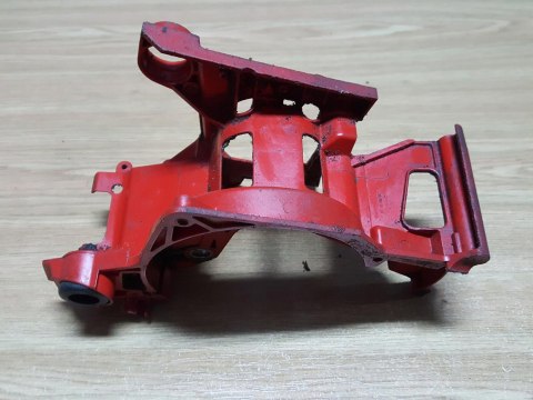 KOMATSU ZENOAH GZ400 OSŁONA OBUDOWA KORPUS KOMATSU ZENOAH GZ400 OSŁONA OBUDOWA KORPUS