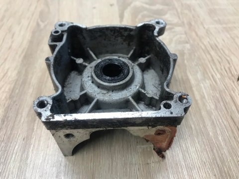 KOSA 1E40F KARTER OBUDOWA SILNIKA KORPUS KOSA 1E40F KARTER OBUDOWA SILNIKA KORPUS