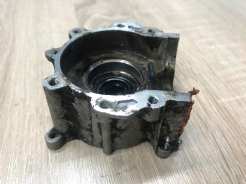 KOSA 1E40F KARTER OBUDOWA SILNIKA KORPUS KOSA 1E40F KARTER OBUDOWA SILNIKA KORPUS