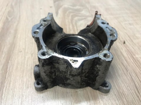 KOSA 1E40F KARTER OBUDOWA SILNIKA KORPUS KOSA 1E40F KARTER OBUDOWA SILNIKA KORPUS