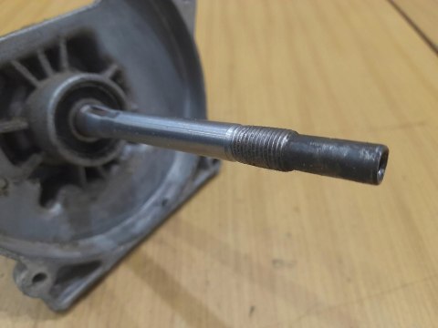 KOSA BS 26 KARTER OBUDOWA WAŁ KORBOWY KPL KOSA BS 26 KARTER OBUDOWA WAŁ KORBOWY KPL