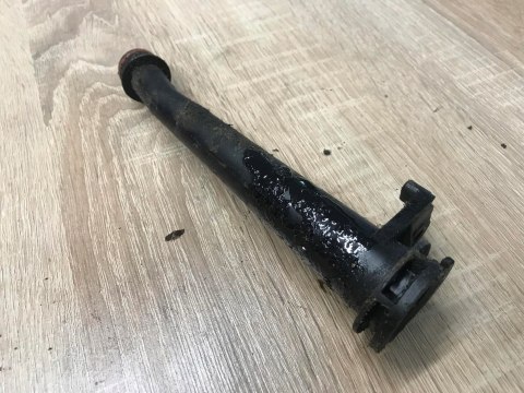 ROVER TURBO THRUST 5.5HP WLEW OLEJU RURKA ROVER TURBO THRUST 5.5HP WLEW OLEJU RURKA