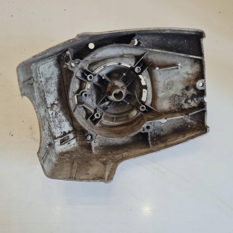 RYOBI 305RT OSŁONA OBUDOWA SZARPAKA STARTERA RYOBI 305RT OSŁONA OBUDOWA SZARPAKA STARTERA