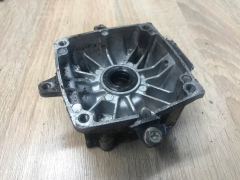 KOMATSU ZENOAH G4K KARTER OBUDOWA SILNIKA KORPUS KOMATSU ZENOAH G4K KARTER OBUDOWA SILNIKA KORPUS