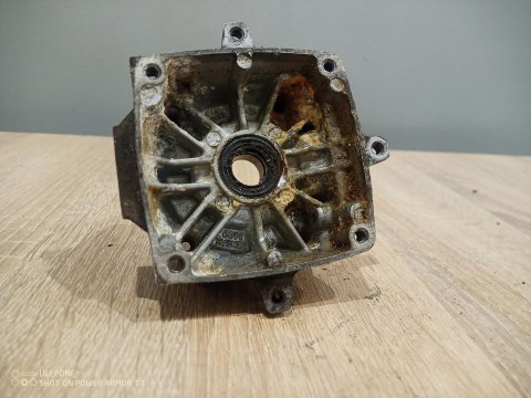 KOMATSU ZENOAH G4K KARTER OBUDOWA SILNIKA KORPUS KOMATSU ZENOAH G4K KARTER OBUDOWA SILNIKA KORPUS