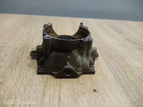 KOMATSU ZENOAH G4K KARTER OBUDOWA SILNIKA KORPUS KOMATSU ZENOAH G4K KARTER OBUDOWA SILNIKA KORPUS