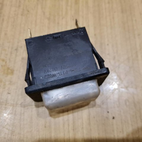 ELEKTRA BECKUM MEGA VAC 2000 WŁĄCZNIK WYŁĄCZNIK PRZYCISK ELEKTRA BECKUM MEGA VAC 2000 WŁĄCZNIK WYŁĄCZNIK PRZYCISK