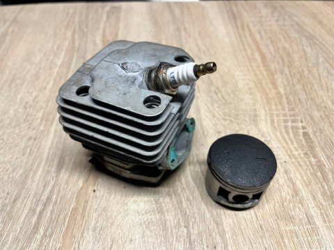 ERMAN HM5201 CYLINDER TŁOK ORYGINAŁ KOMPLET ERMAN HM5201 CYLINDER TŁOK ORYGINAŁ KOMPLET