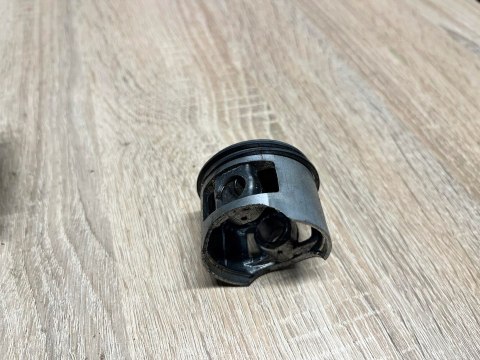 ERMAN HM5201 CYLINDER TŁOK ORYGINAŁ KOMPLET ERMAN HM5201 CYLINDER TŁOK ORYGINAŁ KOMPLET