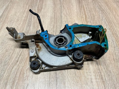 ERMAN HM5201 KARTER OBUDOWA SILNIKA KORPUS ERMAN HM5201 KARTER OBUDOWA SILNIKA KORPUS