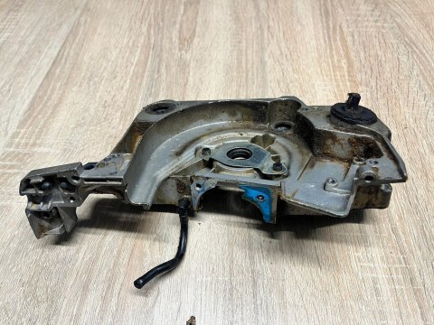ERMAN HM5201 KARTER OBUDOWA SILNIKA KORPUS ERMAN HM5201 KARTER OBUDOWA SILNIKA KORPUS