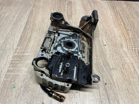 ERMAN HM5201 KARTER OBUDOWA SILNIKA KORPUS ERMAN HM5201 KARTER OBUDOWA SILNIKA KORPUS