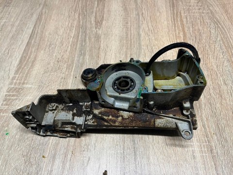 ERMAN HM5201 KARTER OBUDOWA SILNIKA KORPUS ERMAN HM5201 KARTER OBUDOWA SILNIKA KORPUS