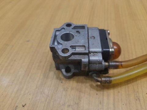 KOMATSU ZENOAH G23L GAŹNIK ORYGINAŁ KOMATSU ZENOAH G23L GAŹNIK ORYGINAŁ