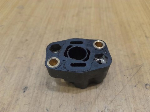 KOMATSU ZENOAH G23L KRÓCIEC PODSTAWA MOCOWANIE KOMATSU ZENOAH G23L KRÓCIEC PODSTAWA MOCOWANIE