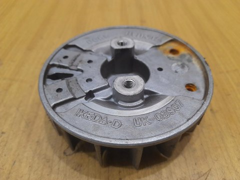 KOMATSU ZENOAH G23L MAGNETO KOŁO MAGNESOWE KOMATSU ZENOAH G23L MAGNETO KOŁO MAGNESOWE
