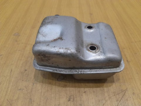 KOMATSU ZENOAH G23L TŁUMIK WYDECH KOMATSU ZENOAH G23L TŁUMIK WYDECH