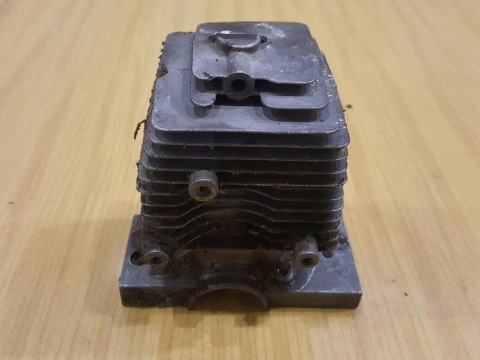 KOMATSU ZENOAH G380 AVS CYLINDER TŁOK KOMPLET KOMATSU ZENOAH G380 AVS CYLINDER TŁOK KOMPLET