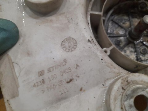 STIHL TS 410 SZARPAK STARTER ROZRUSZNIK OBUDOWA STIHL TS 410 SZARPAK STARTER ROZRUSZNIK OBUDOWA