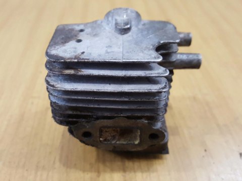 KOMATSU ZENOAH eHT602D CYLINDER TŁOK ORYGINAŁ KPL KOMATSU ZENOAH eHT602D CYLINDER TŁOK ORYGINAŁ KPL